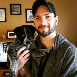 Meet your Posher, Tom